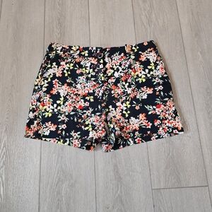 Zara Basic Collection Floral Women's Shorts Size Large